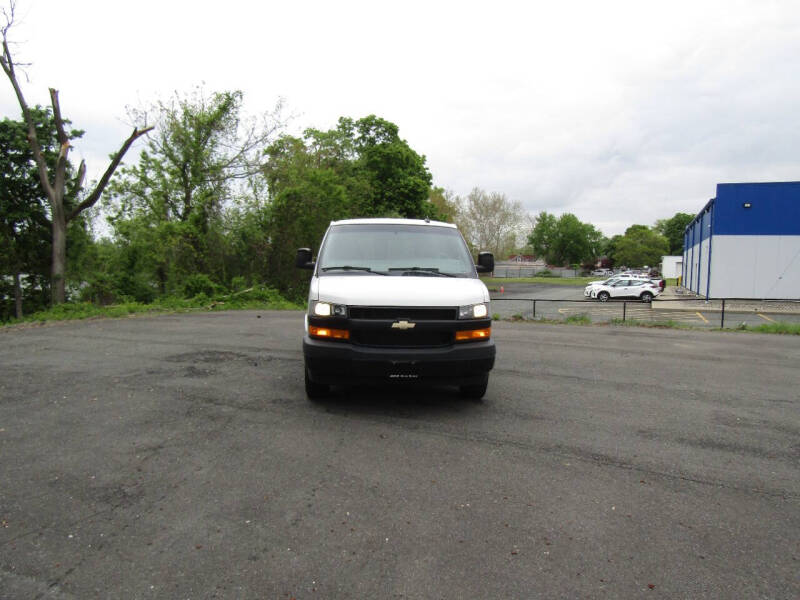 2021 Chevrolet Express 2500