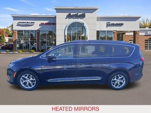2019 Chrysler Pacifica Touring L Plus
