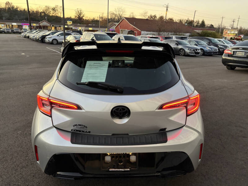 2022 Toyota Corolla Hatchback SE Nightshade Edition