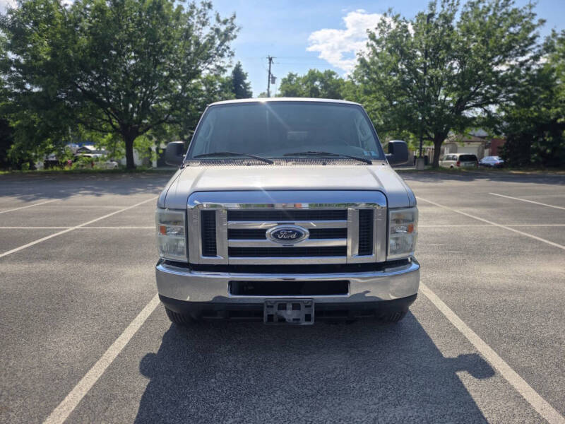2008 Ford E-Series E-150 XLT