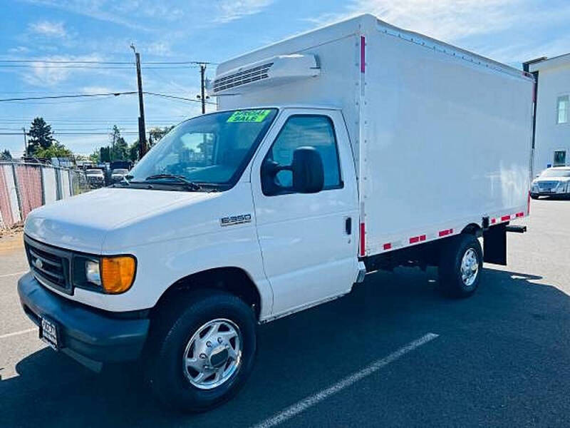 2006 Ford E-Series E-350 SD