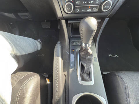 2017 Acura ILX w/Tech