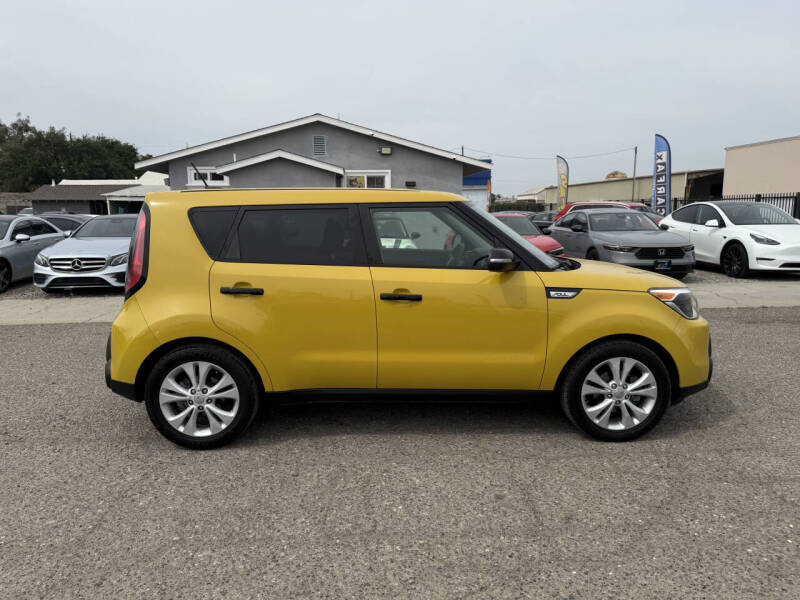 2014 Kia Soul +