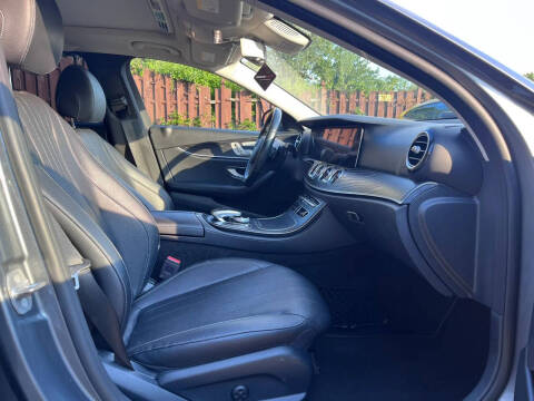 2018 Mercedes-Benz E-Class E 300