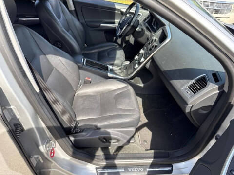 2015 Volvo XC60 T5 Premier