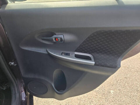 2013 Scion xD