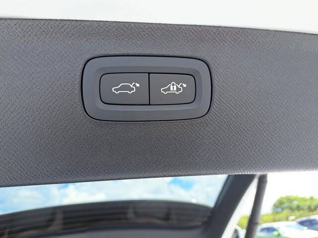 2026 Volvo XC90 B6 Ultra 7P