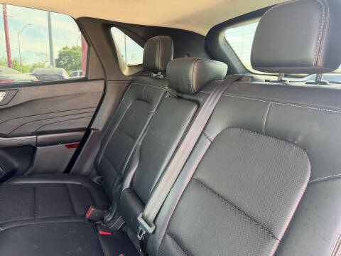 2021 Ford Escape SEL