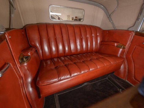 1933 Packard Super Eight Convertible Sedan
