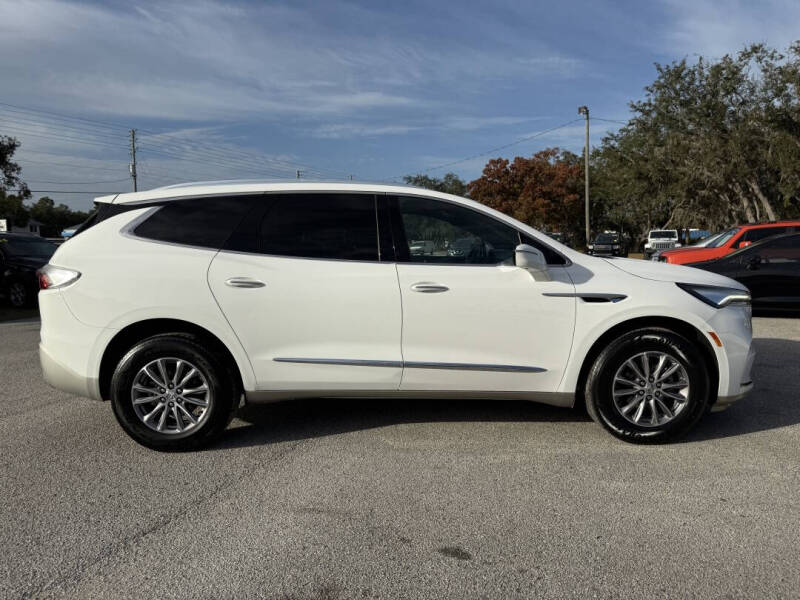 2024 Buick Enclave Premium