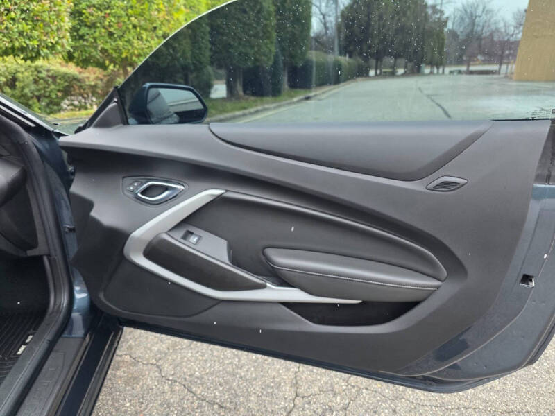 2021 Chevrolet Camaro LT1