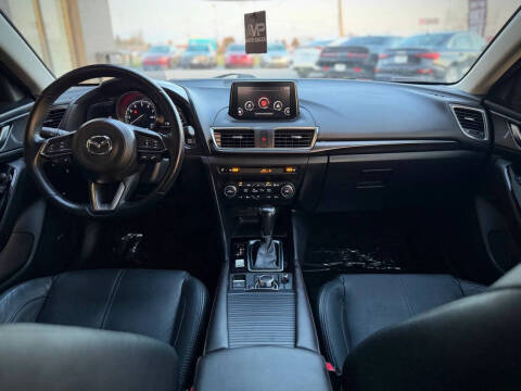 2018 Mazda MAZDA3 Grand Touring