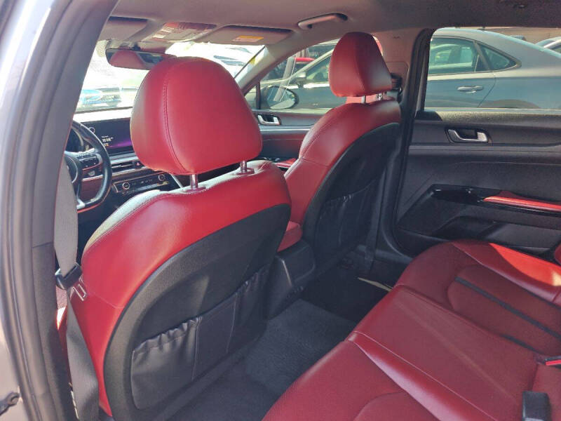 2023 Kia K5