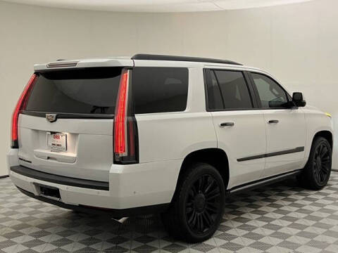 2019 Cadillac Escalade Platinum