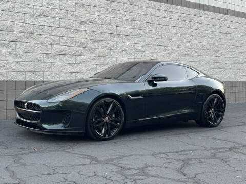 2019 Jaguar F-TYPE P300