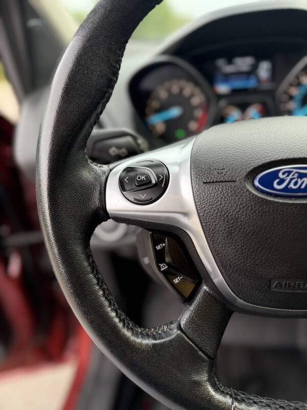 2015 Ford Escape SE