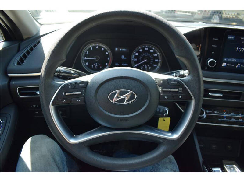2023 Hyundai Sonata SE