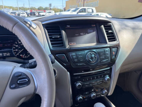 2015 Nissan Pathfinder Platinum