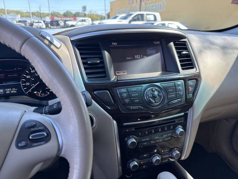 2015 Nissan Pathfinder Platinum