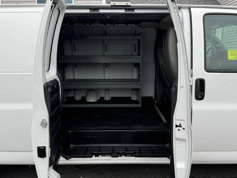 2020 Chevrolet Express 2500