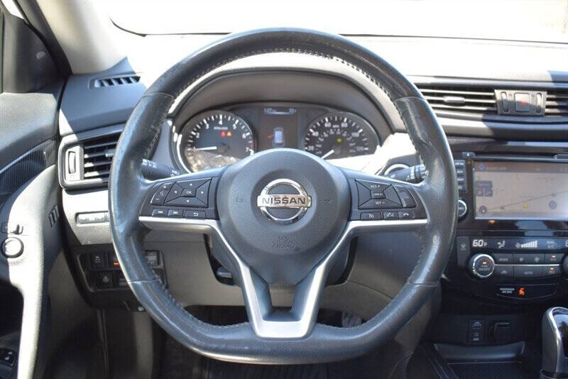 2017 Nissan Rogue Hybrid