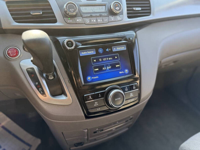 2016 Honda Odyssey SE