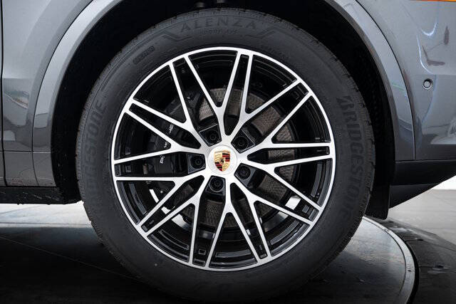 2025 Porsche Cayenne