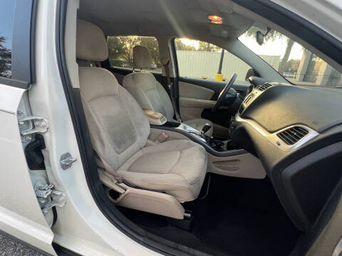 2011 Dodge Journey Express