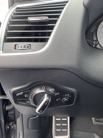 2017 Audi SQ5 3.0T quattro Premium Plus