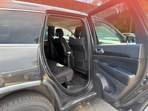 2011 Jeep Grand Cherokee Laredo