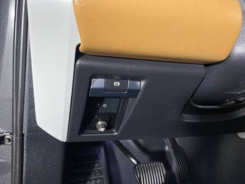 2023 Land Rover Defender 90 X-Dynamic SE