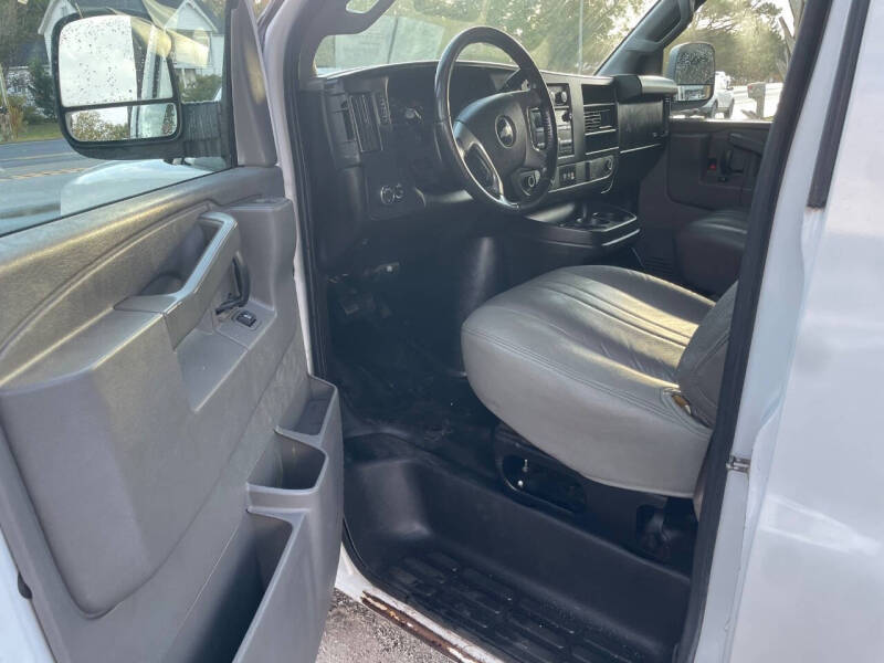 2016 Chevrolet Express LS 3500