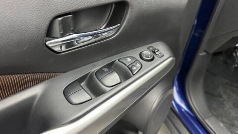 2018 Nissan Kicks SR