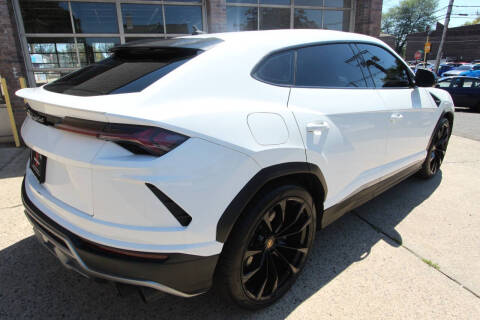 2019 Lamborghini Urus