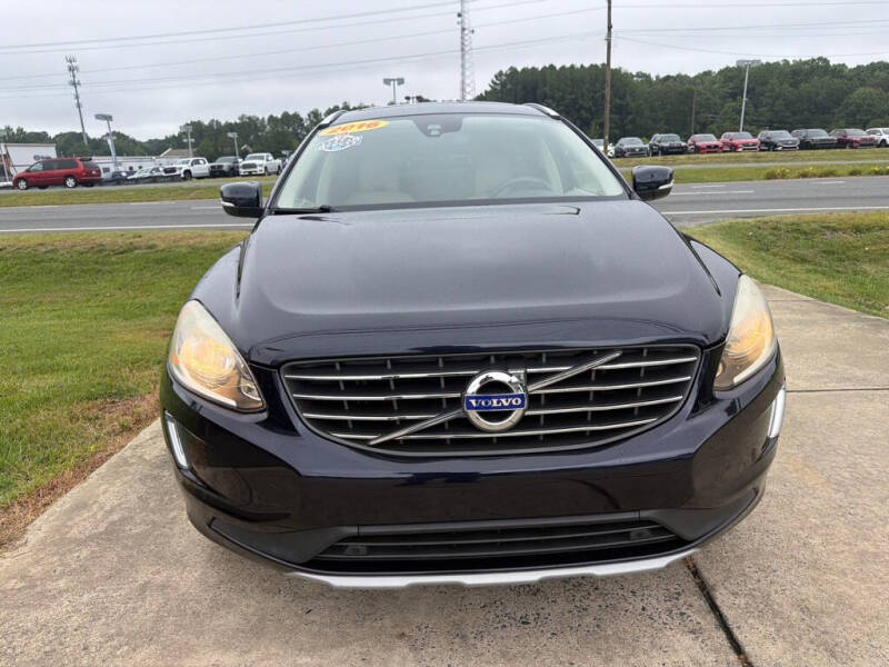 2016 Volvo XC60 T5 Drive-E Premier