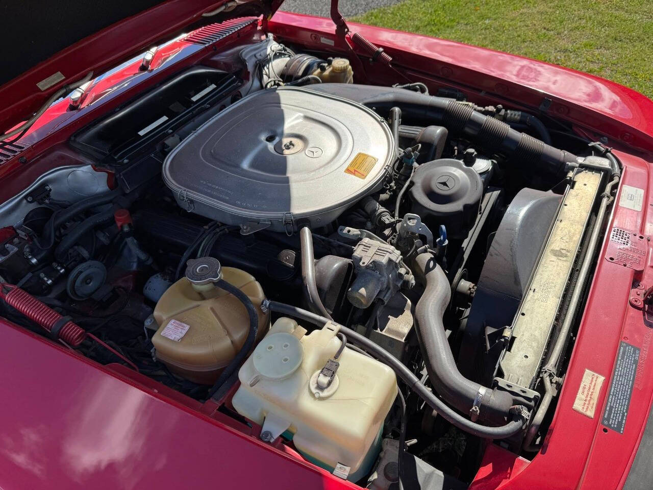 1989 Mercedes-Benz 560SL 42