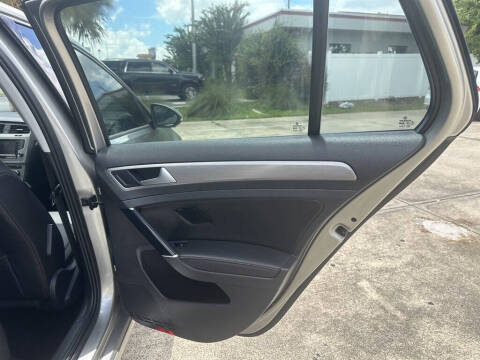 2015 Volkswagen Golf