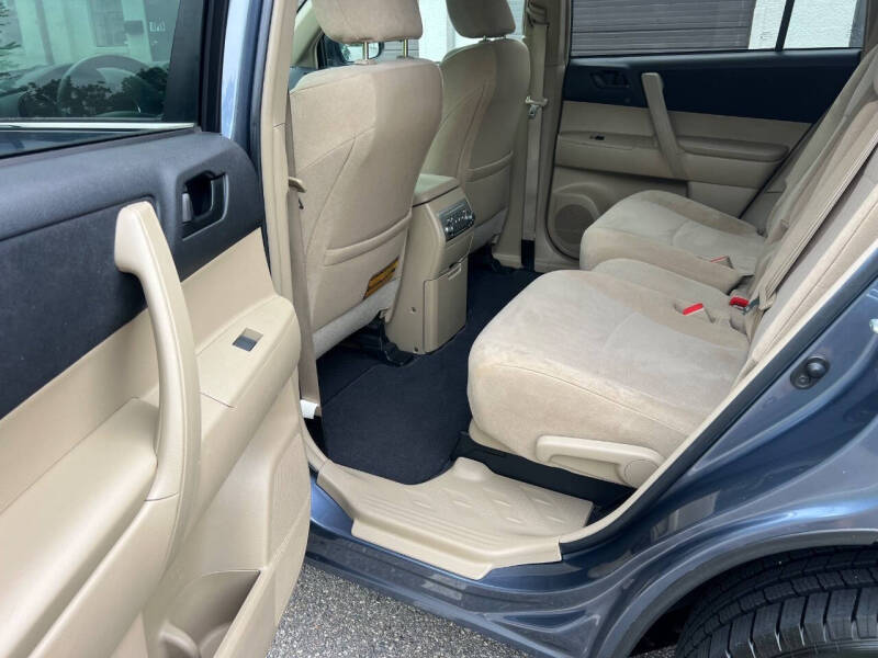 2012 Toyota Highlander