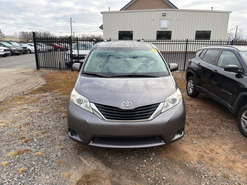 2013 Toyota Sienna