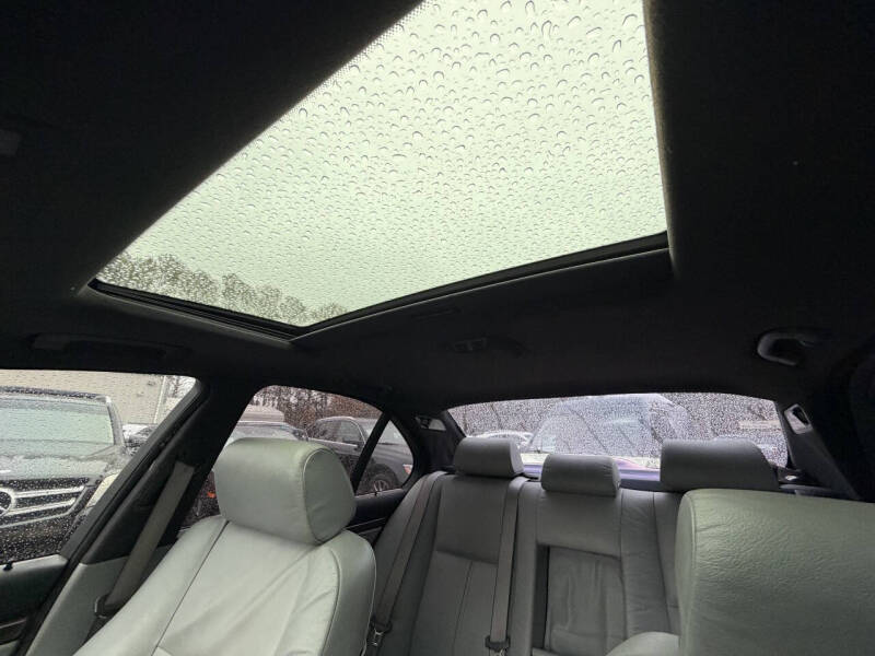 2003 BMW 5 Series 540i