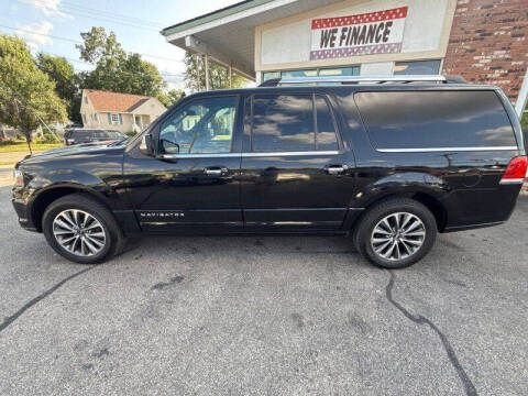 2017 Lincoln Navigator L Select