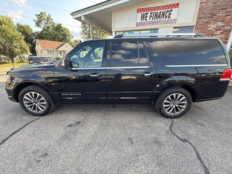2017 Lincoln Navigator L Select
