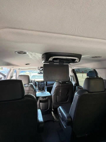 2018 Cadillac Escalade ESV Luxury