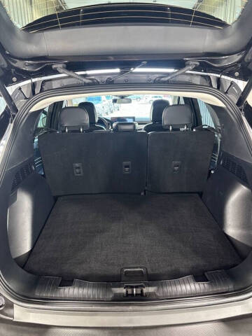 2025 Ford Escape Platinum