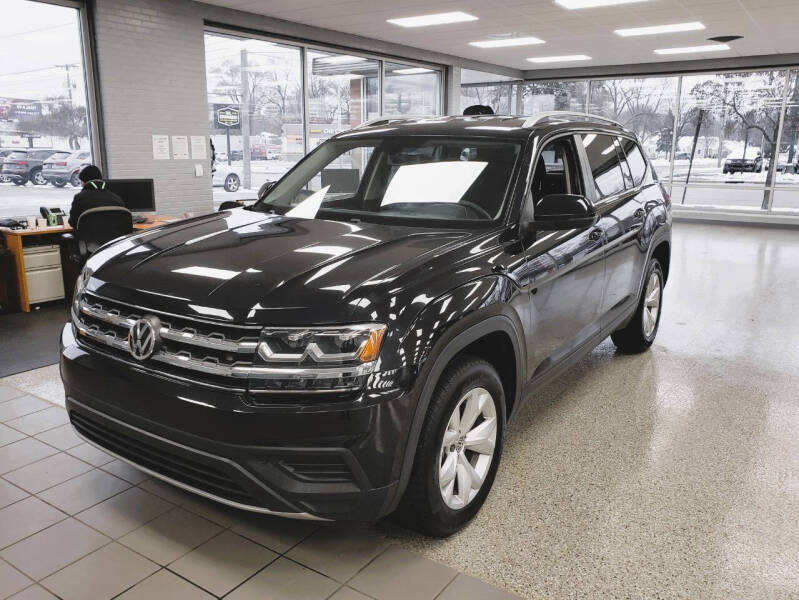 2019 Volkswagen Atlas S photo 2