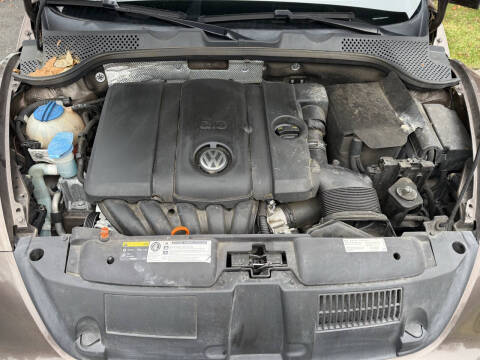 2013 Volkswagen Beetle Convertible 2.5L