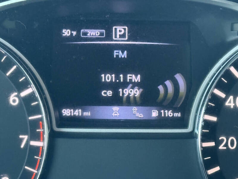 2017 Nissan Pathfinder Platinum