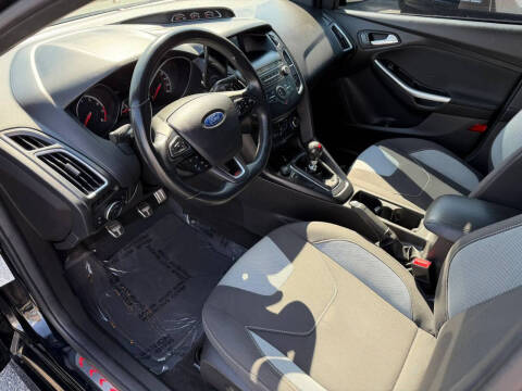 2018 Ford Focus ST