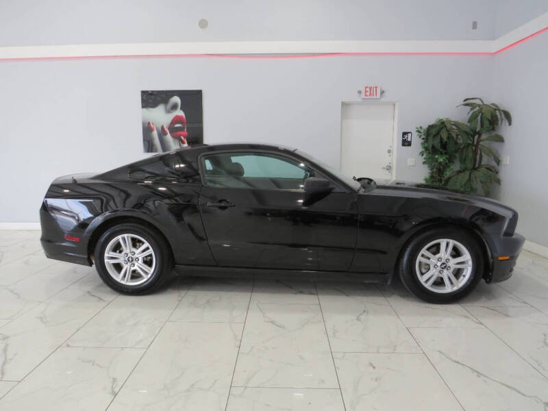 2014 Ford Mustang V6