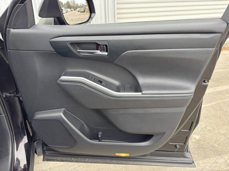 2020 Toyota Highlander Hybrid XLE